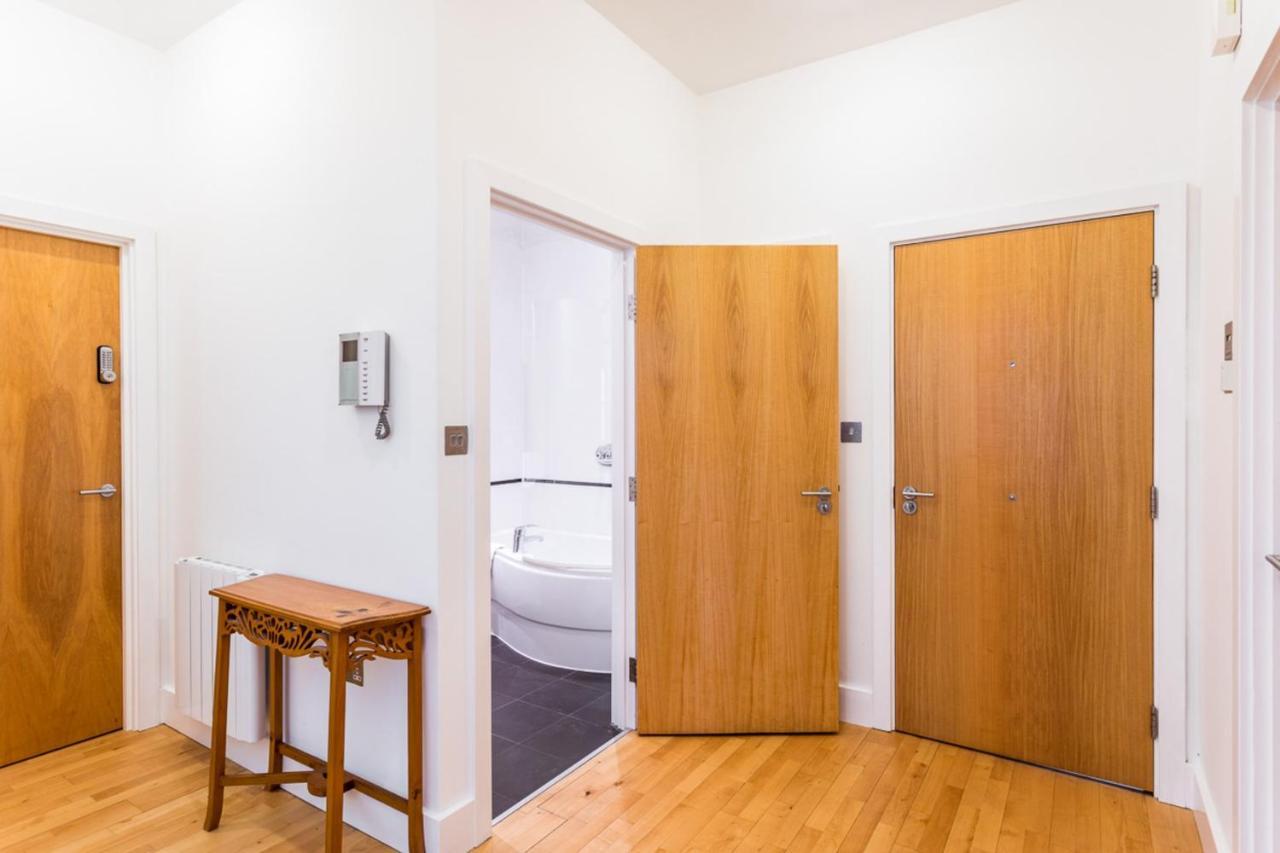 Bright & Comfortable Angel Apartment Лондон Экстерьер фото