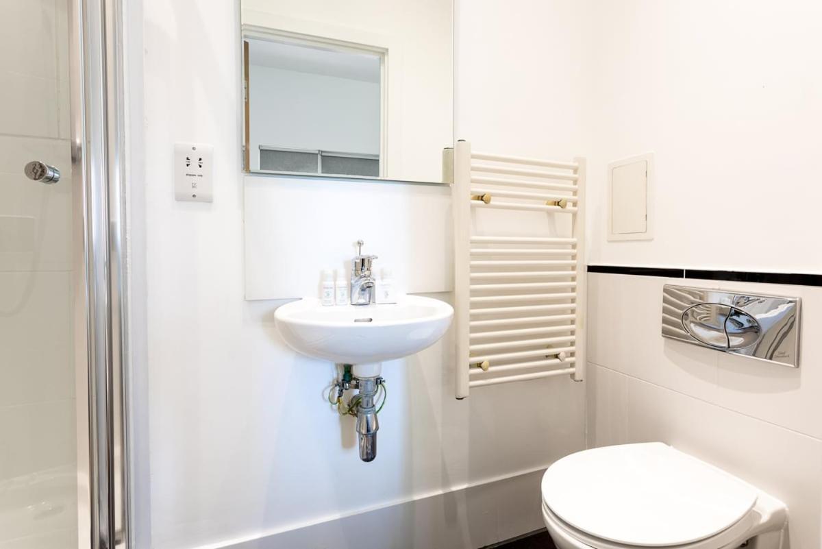 Bright & Comfortable Angel Apartment Лондон Экстерьер фото